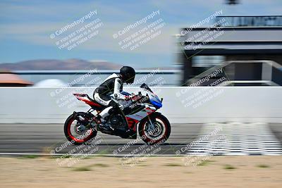 media/Mar-25-2024-Moto Forza (Mon) [[8d4319bd68]]/3-Intermediate Group/Session 4 (Front Straight Speed Pans)/